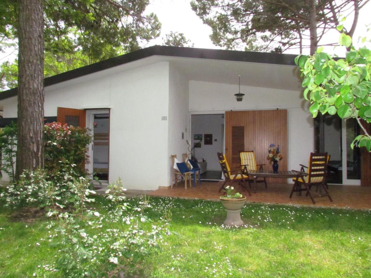 Villa Beautiful Single With Spacious Private Garden - Place Included